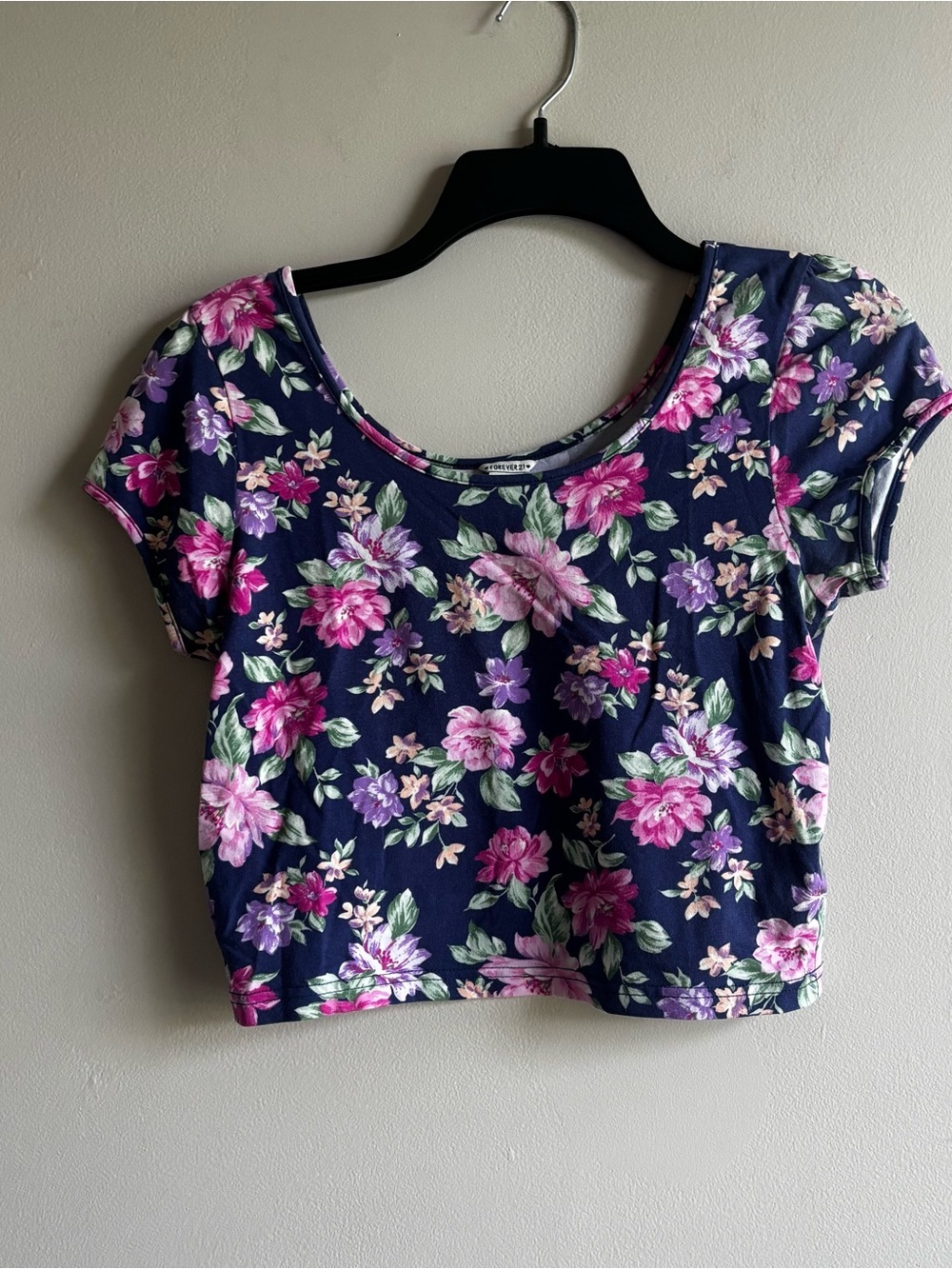 Y2K Forever 21 Navy Floral Scoop Neck Crop Top with Pink & Purple Flowers